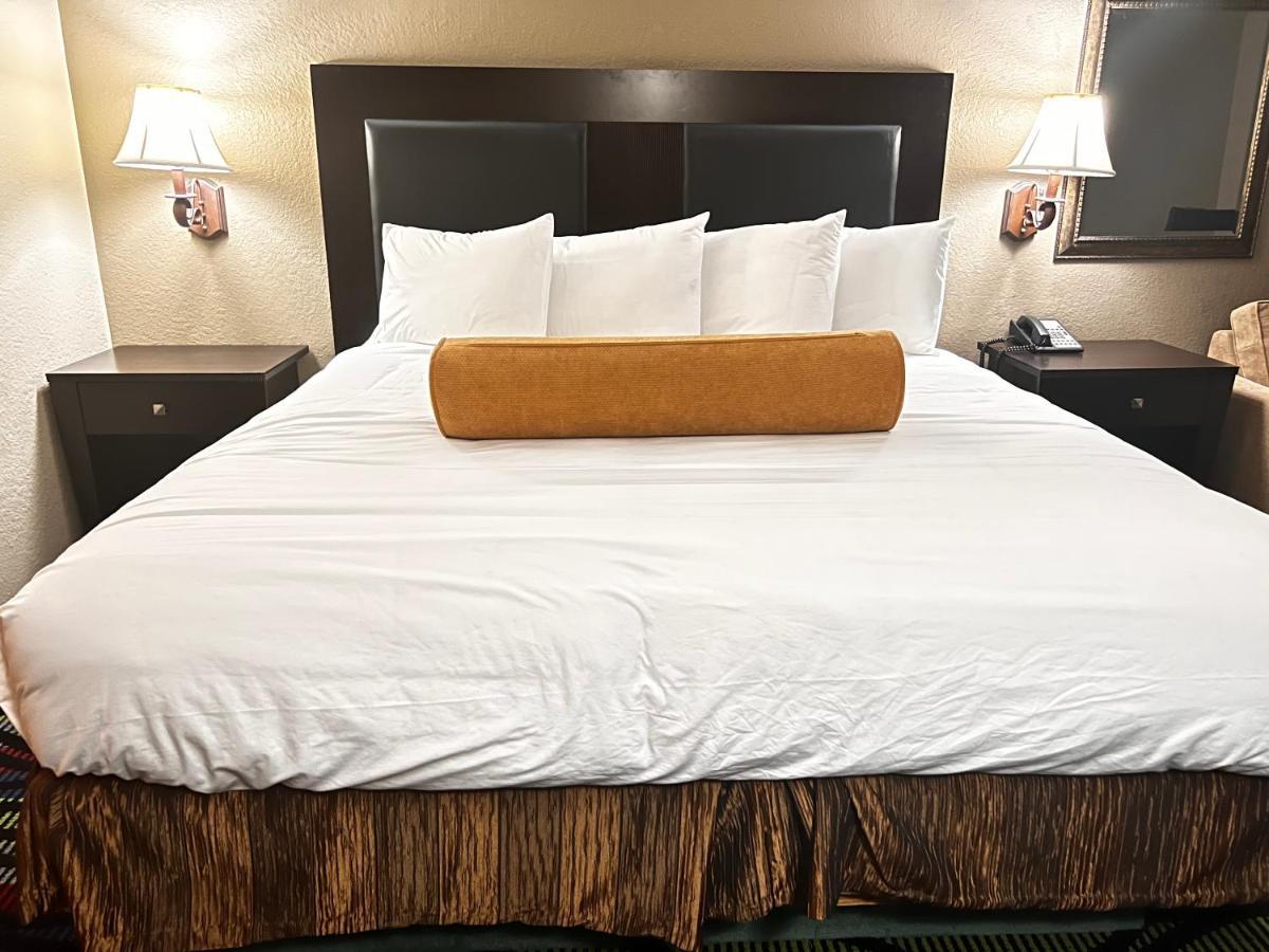 Apple Tree Inn Independence Екстериор снимка