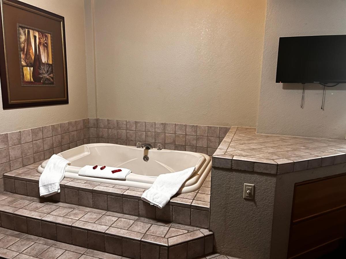 Apple Tree Inn Independence Екстериор снимка