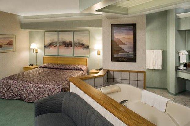 Apple Tree Inn Independence Стая снимка